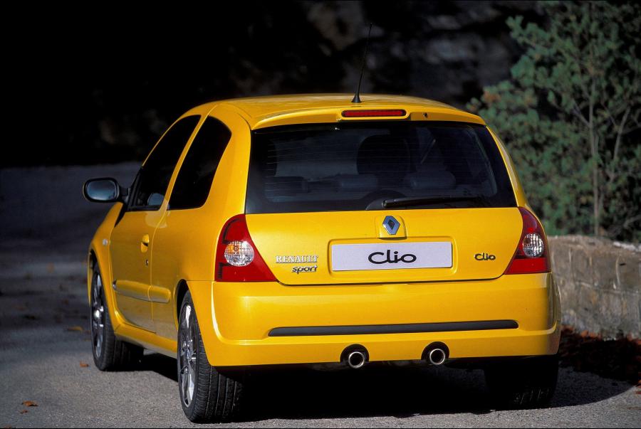  Renault Clio Sport 2002 года  (фото 18 из 76)
